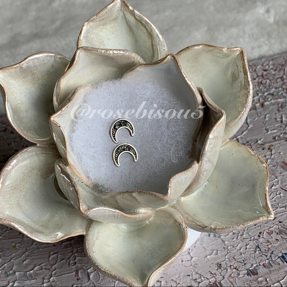 5⭐️Last Set! Boho Silver + Marcasite Crescent Stud - Picture 2 of 7